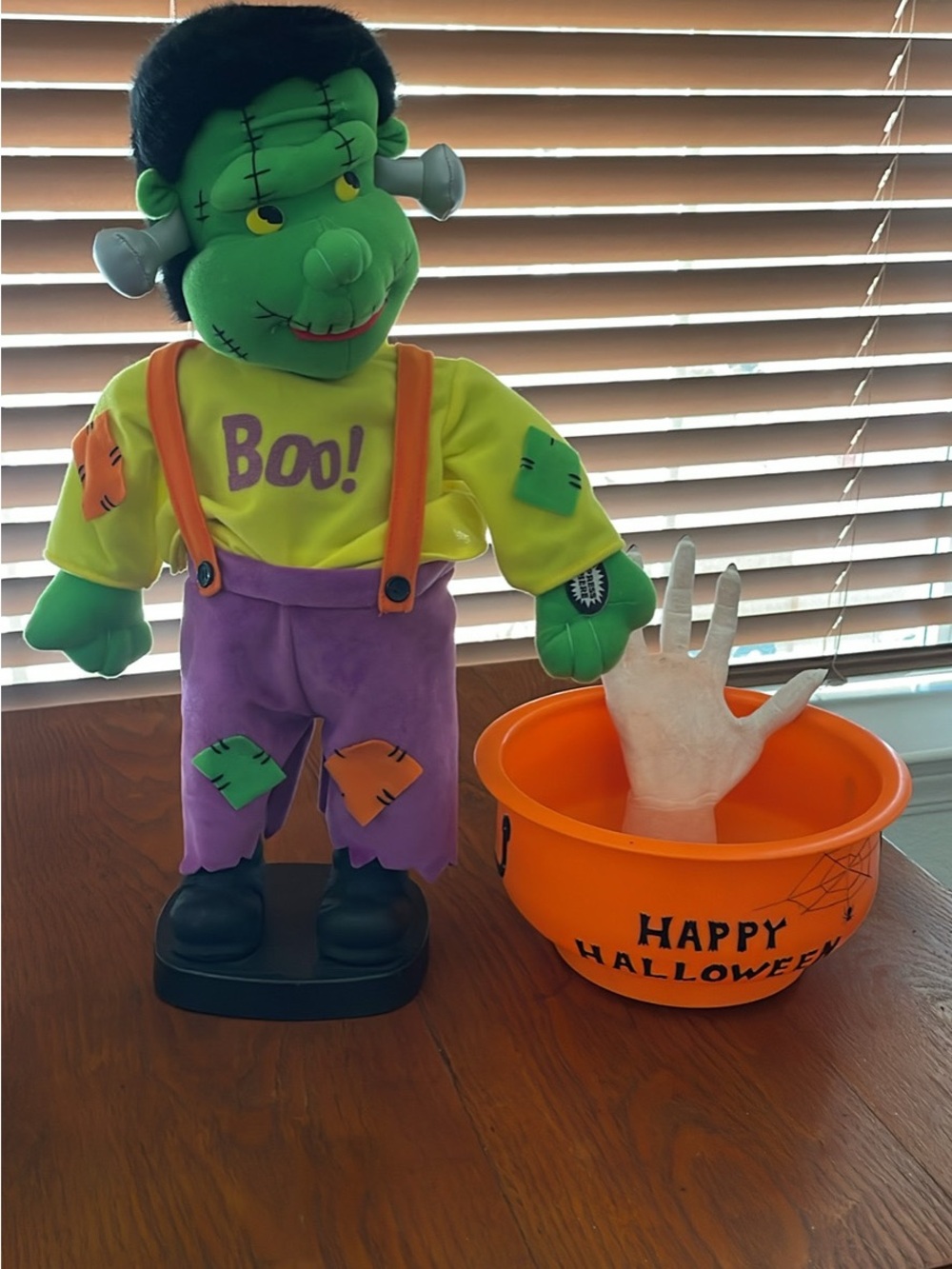 Vintage Dancing Monster Mash Frankenstein - works.